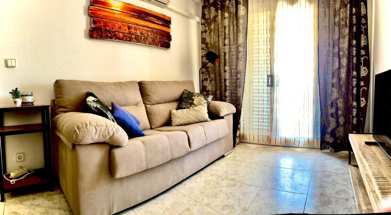 Apartamento Calipso Plus Салоу Екстер'єр фото