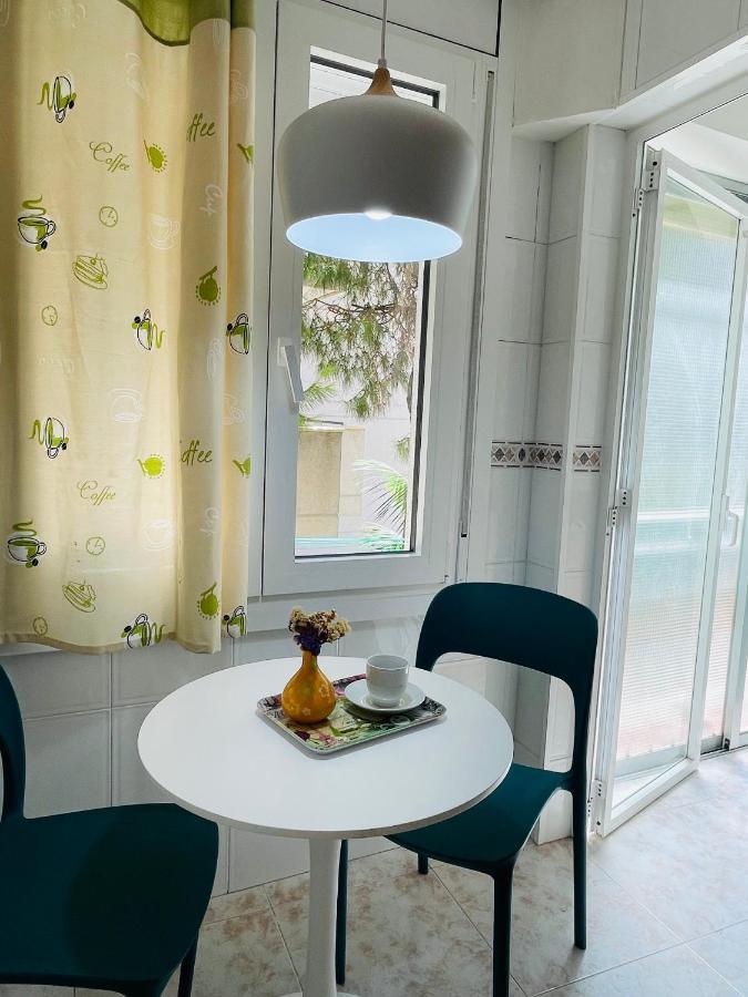Apartamento Calipso Plus Салоу Екстер'єр фото