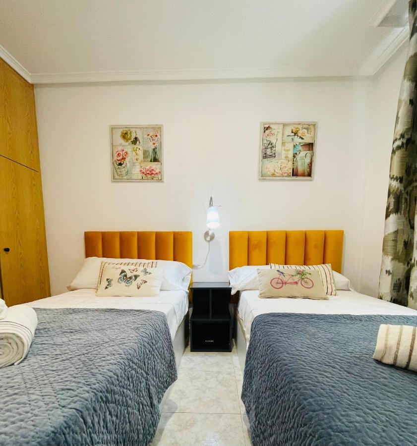 Apartamento Calipso Plus Салоу Екстер'єр фото
