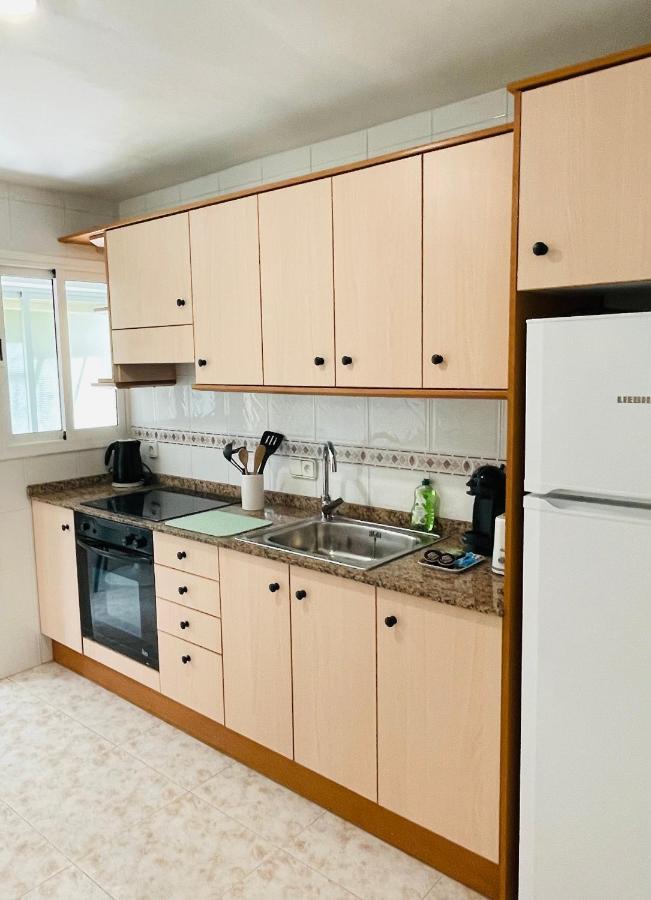 Apartamento Calipso Plus Салоу Екстер'єр фото